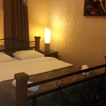 Hotel Old Rustaveli Tbilissi Extérieur photo