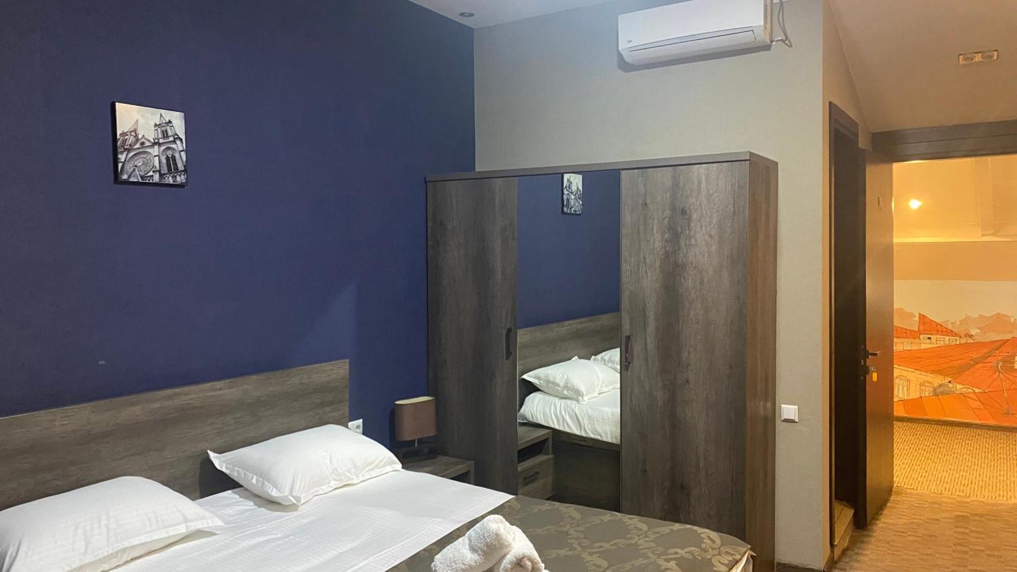 Hotel Old Rustaveli Tbilissi Extérieur photo
