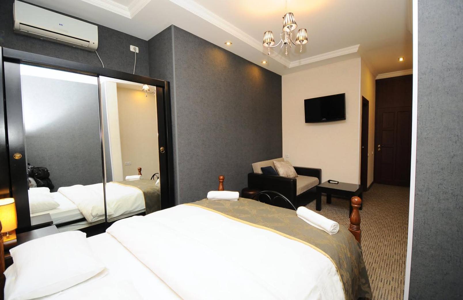 Hotel Old Rustaveli Tbilissi Extérieur photo